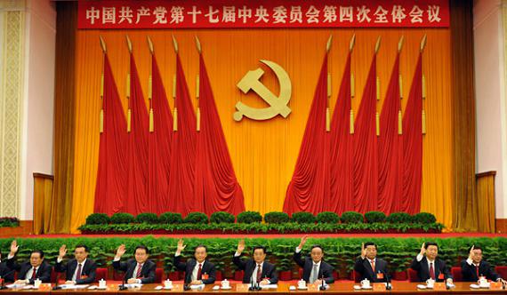 這是胡錦濤、吳邦國、溫家寶、賈慶林、李長春、習(xí)近平、李克強(qiáng)、賀國強(qiáng)、周永康在主席臺(tái)上。新華社記者黃敬文攝